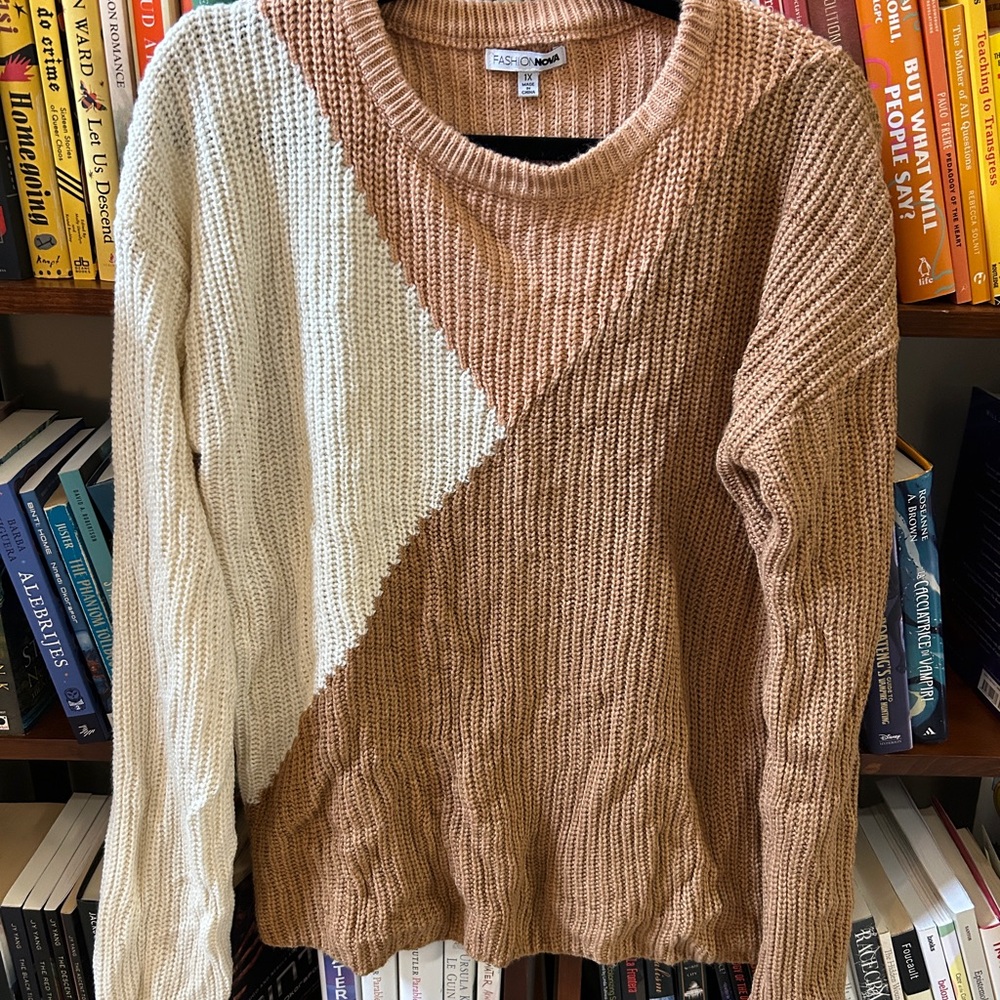 Fashion Nova Three-Tone Knit Sweater in Cream and Brown